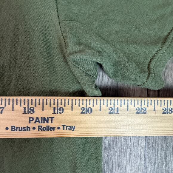 Gustav Klimt The Kiss 1908 Graphic T-Shirt Green Art Tee Medium Interrchive - Picture 5 of 7